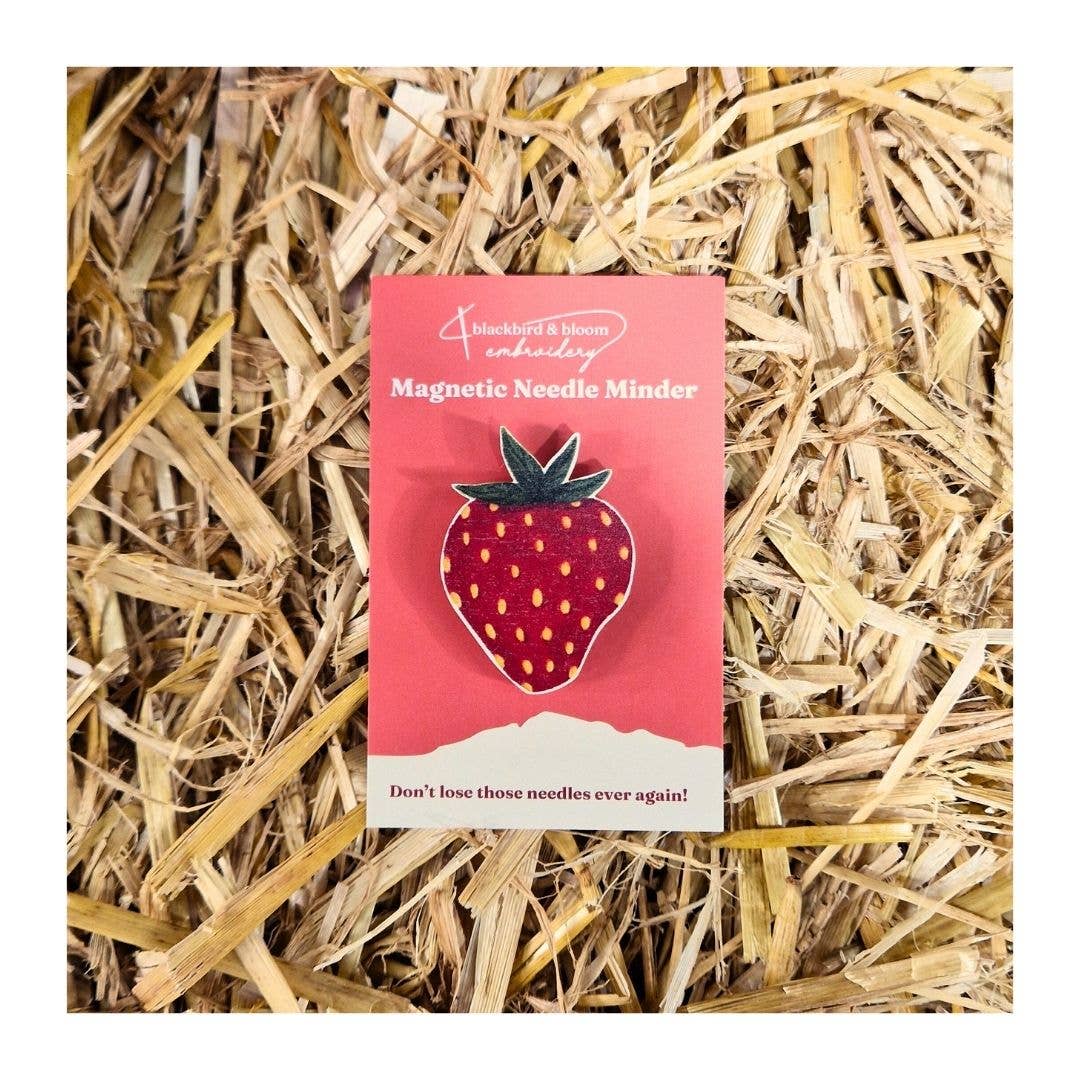 Blackbird & Bloom Strawberry Needleminder