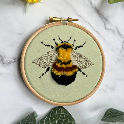 Nest Embirdery Rusty Patched Bumblebee Mini Kit