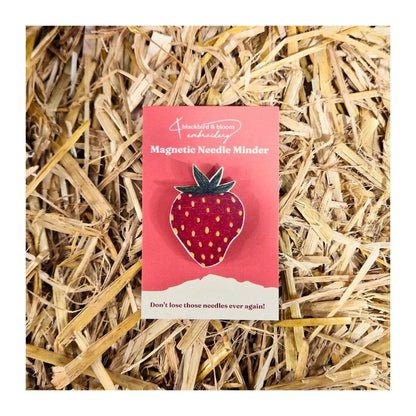 Blackbird & Bloom Strawberry Needleminder
