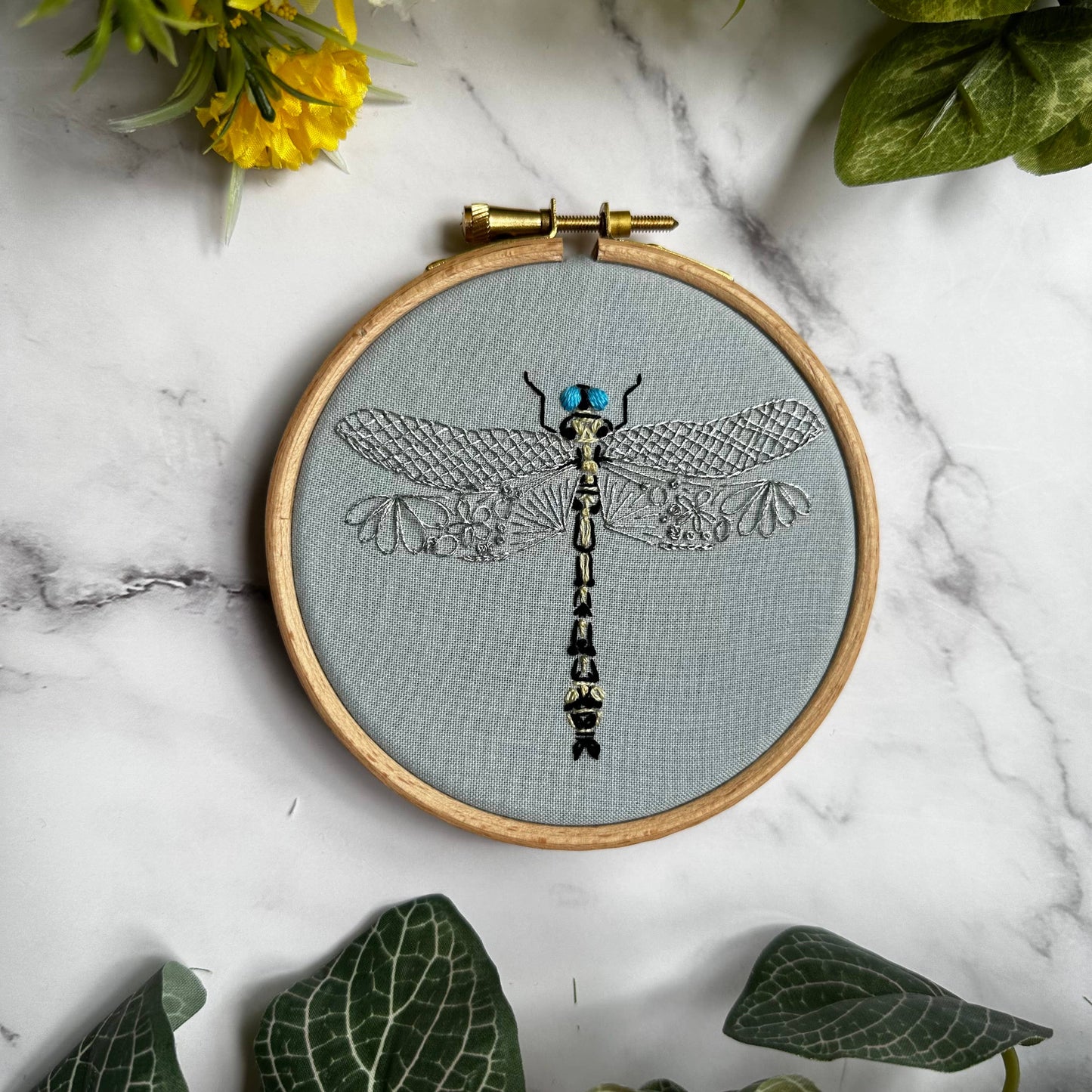 Nest Embirdery Olive Clubtail Dragonfly Mini Kit