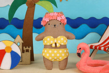 Kiriki Press Flamingo Cat Felt Doll Kit